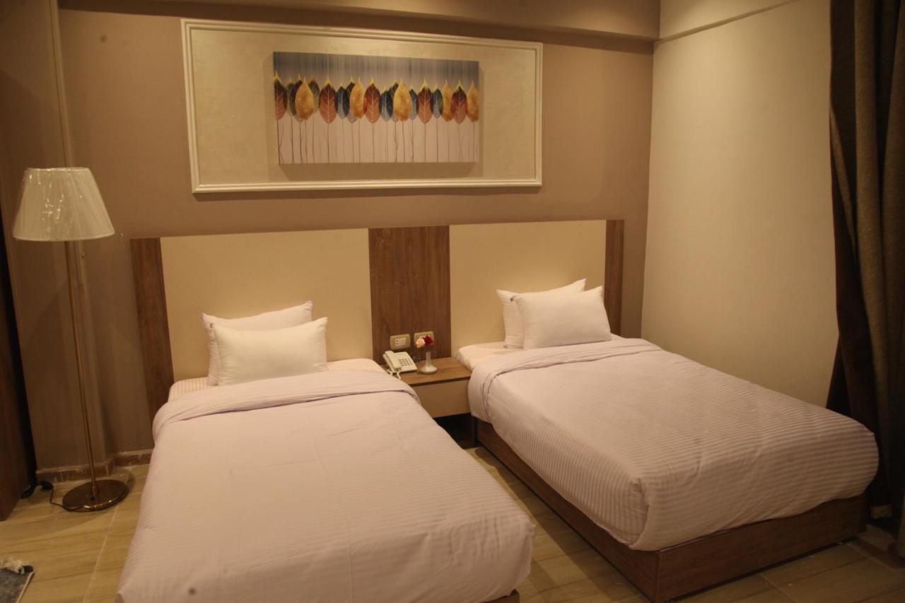 Jewel Assiut Hotel Exterior foto